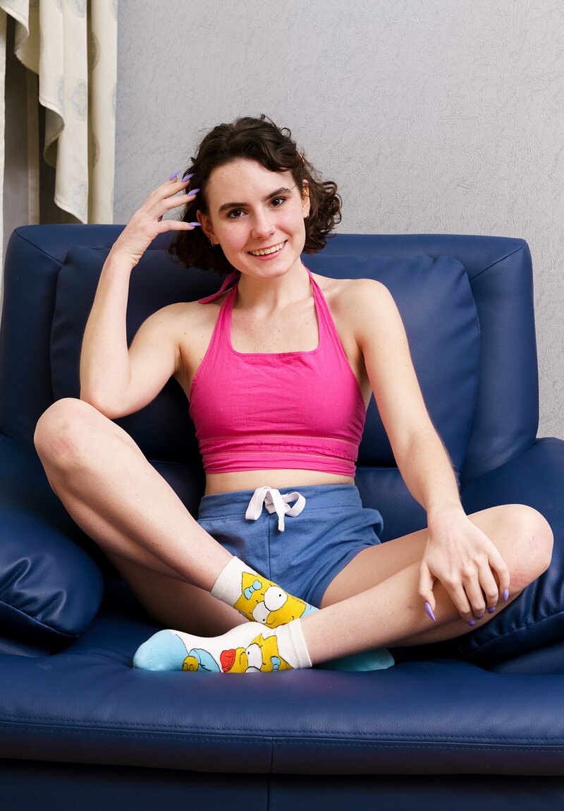 Ненка, 22 года, 0 размер груди